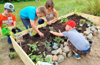 Gartenprojekt für Kinder gefördert von Tafel macht Kultur