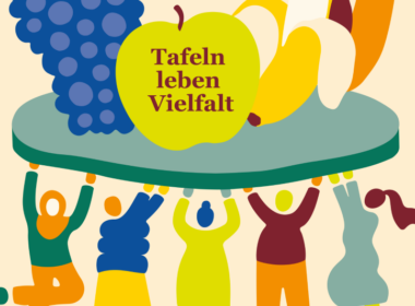 farbenfrohe Illustration zum Tafel-Tag 2024: 5 Tafe-Aktive tragen einen Teller mit überdimmensioniertem Obst. Auf einem Apfel steht "Tafeln leben Vielfalt".